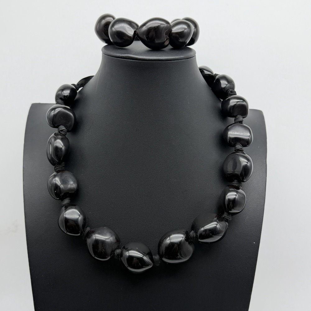 Vintage Hawaiian Black Kukui Nut Necklace & Stretch Bracelet Set (Tie-Ribbon)